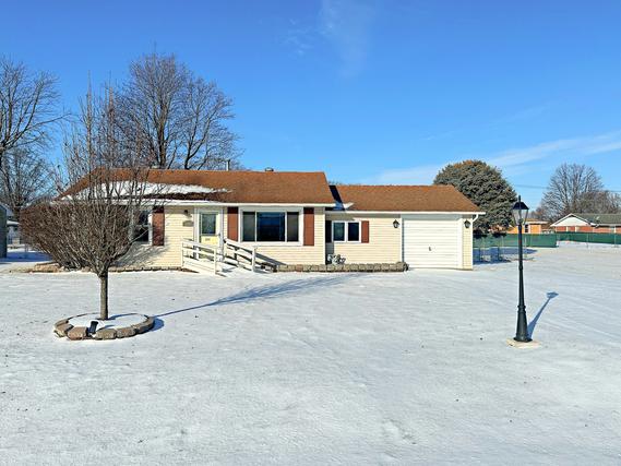 304 Columbus Rd., Streator, IL 61364