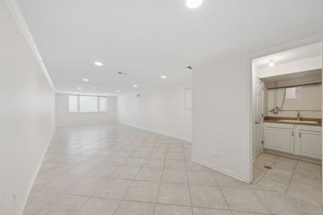 195 Briarwood Loop, Oak Brook, IL 60523