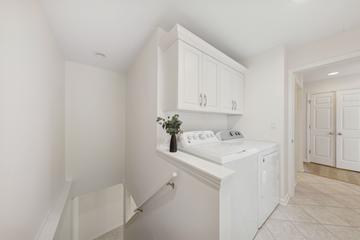 195 Briarwood Loop, Oak Brook, IL 60523