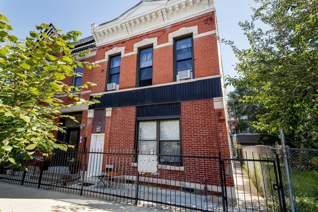 1449 N Artesian Ave., Chicago, IL 60622