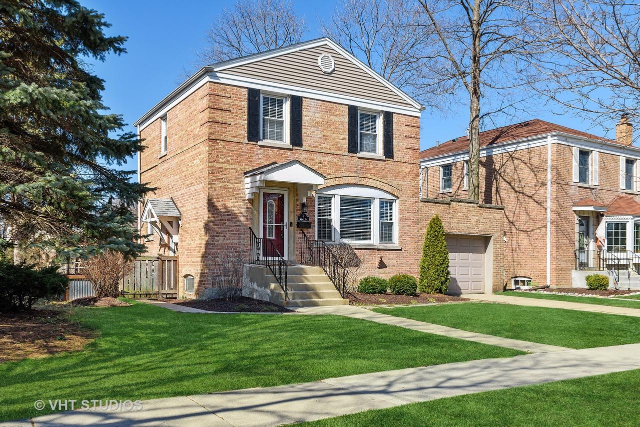 6 S Ridge Ave., Arlington Heights, IL 60005