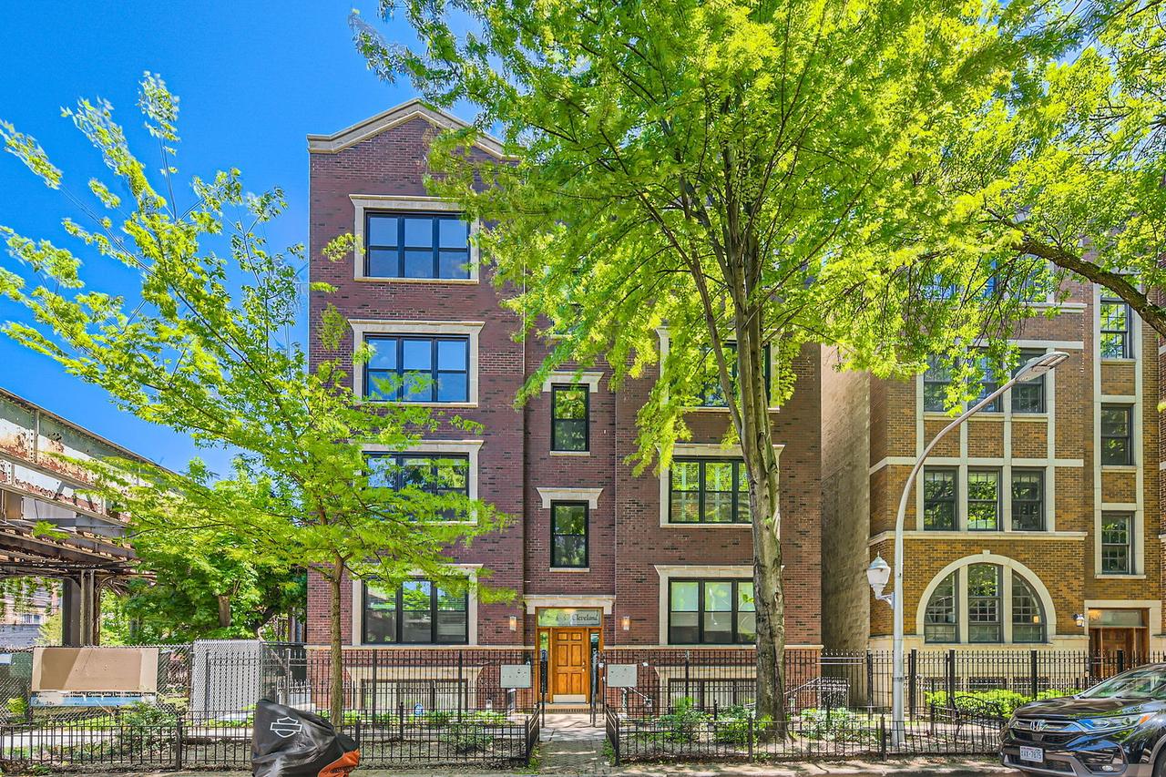 1533 N Cleveland Ave. #2S, Chicago, IL 60610