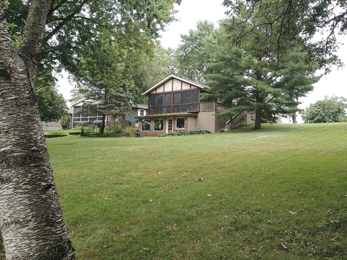 1407 Country Club Ln., Loda, IL 60948