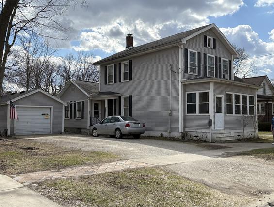 717 W Main St., Ottawa, IL 61350