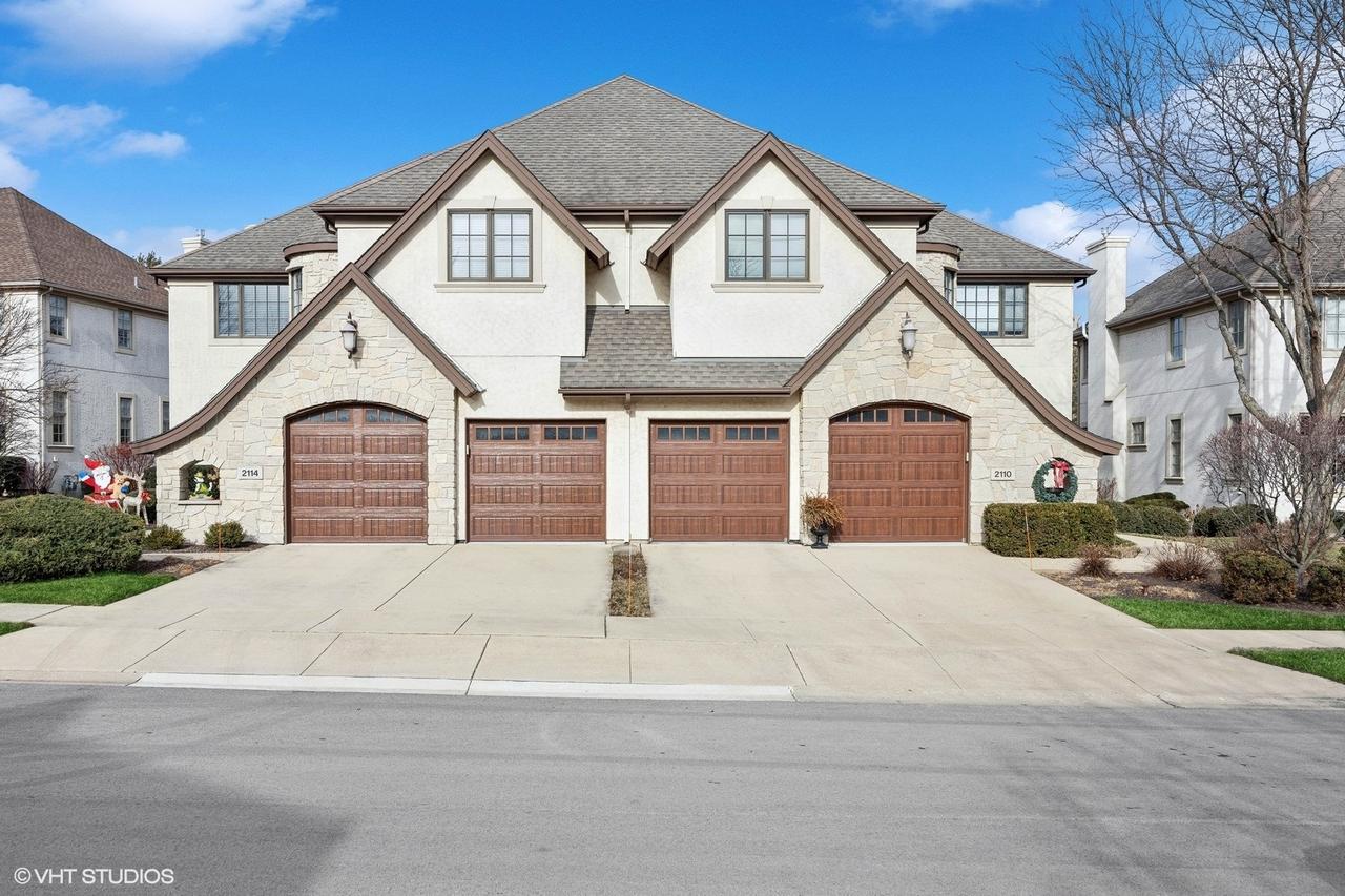 2110 Lillian Ln., Lisle, IL 60532