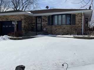 906B Carlisle Dr., Rochelle, IL 61068