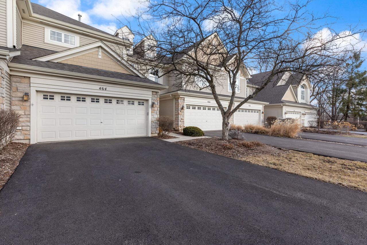 464 Vaughn Cir., Aurora, IL 60502