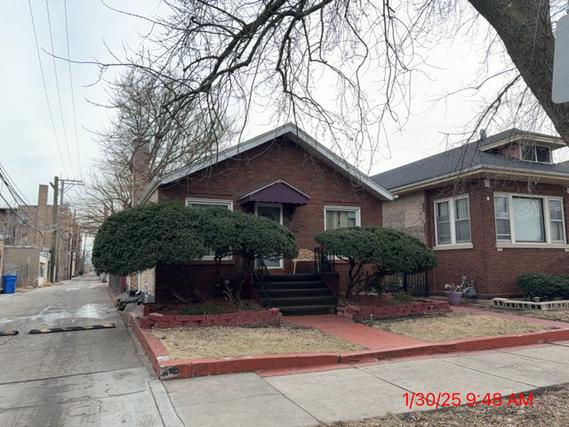 7915 S Justine St., Chicago, IL 60620