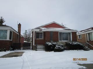 12522 S Racine Ave., Calumet Park, IL 60827
