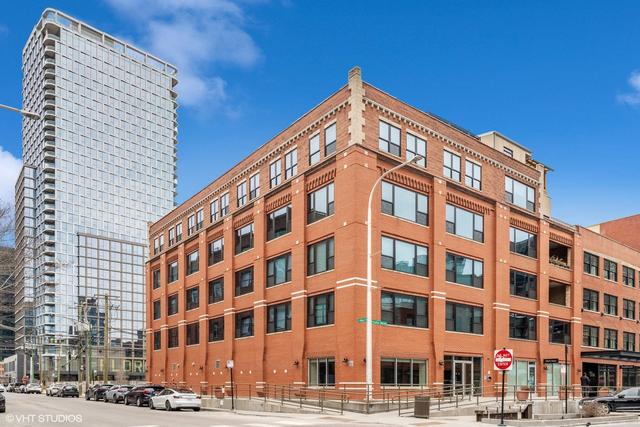 1118 W Fulton St. #306, Chicago, IL 60607