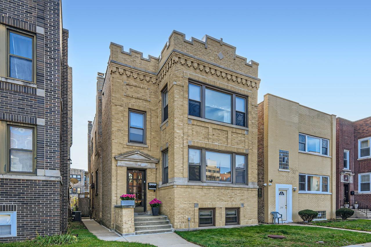 2717 W Carmen Ave., Chicago, IL 60625