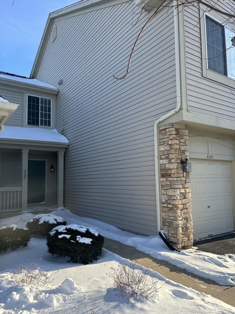 6321 Commonwealth Dr., Rockford, IL 61114