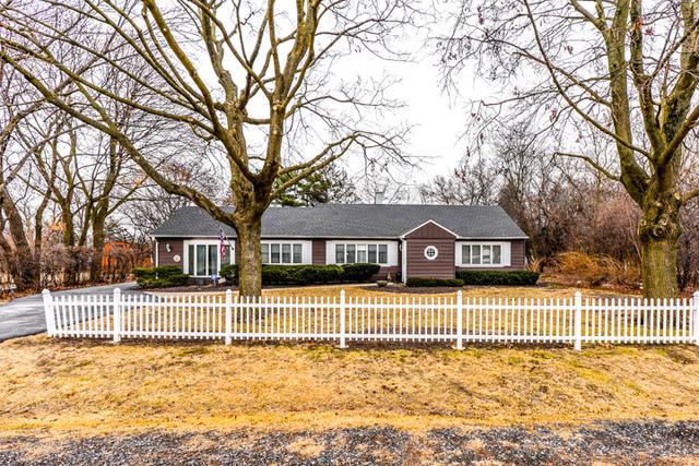 5803 Harvey Ave., La Grange Highlands, IL 60525