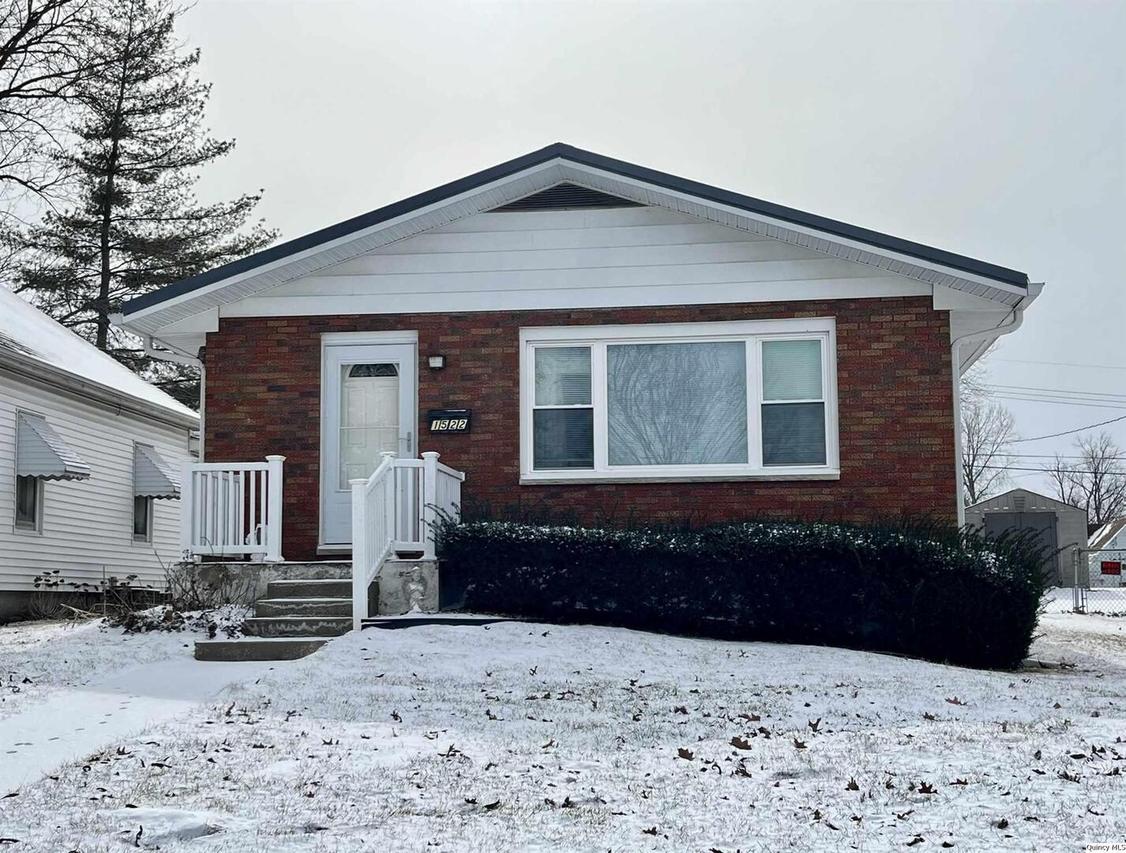 1522 Sycamore St., Quincy, IL 62301