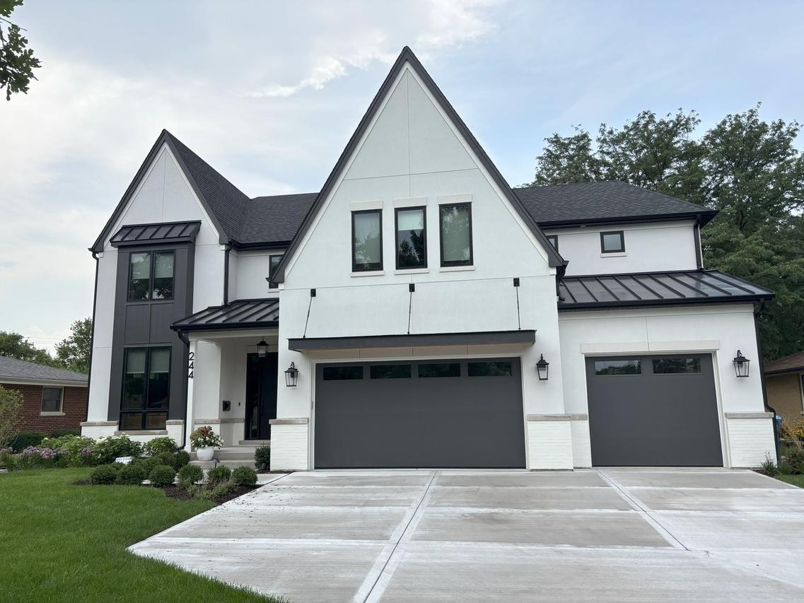 244 N Maison Ct., Elmhurst, IL 60126