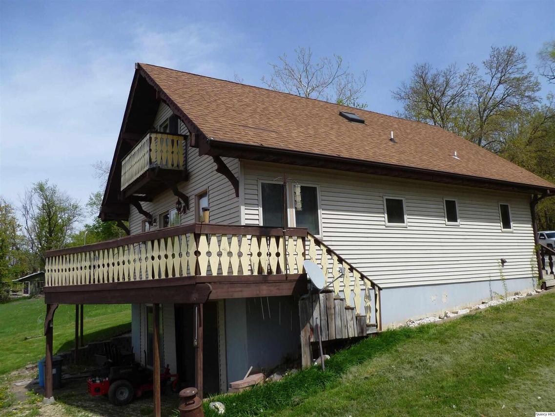 710 E County Road 2600 N, Nauvoo, IL 62354