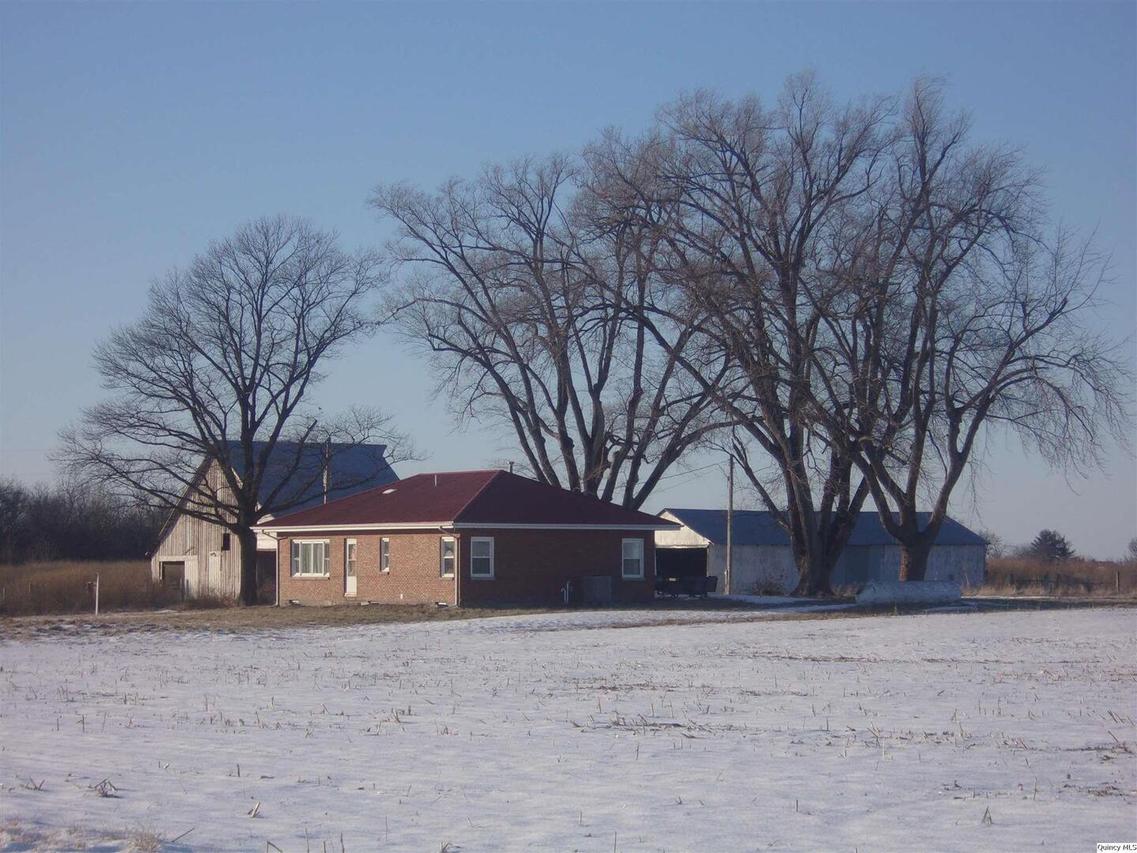 2155 N 2450th Ave, Camp Point, IL