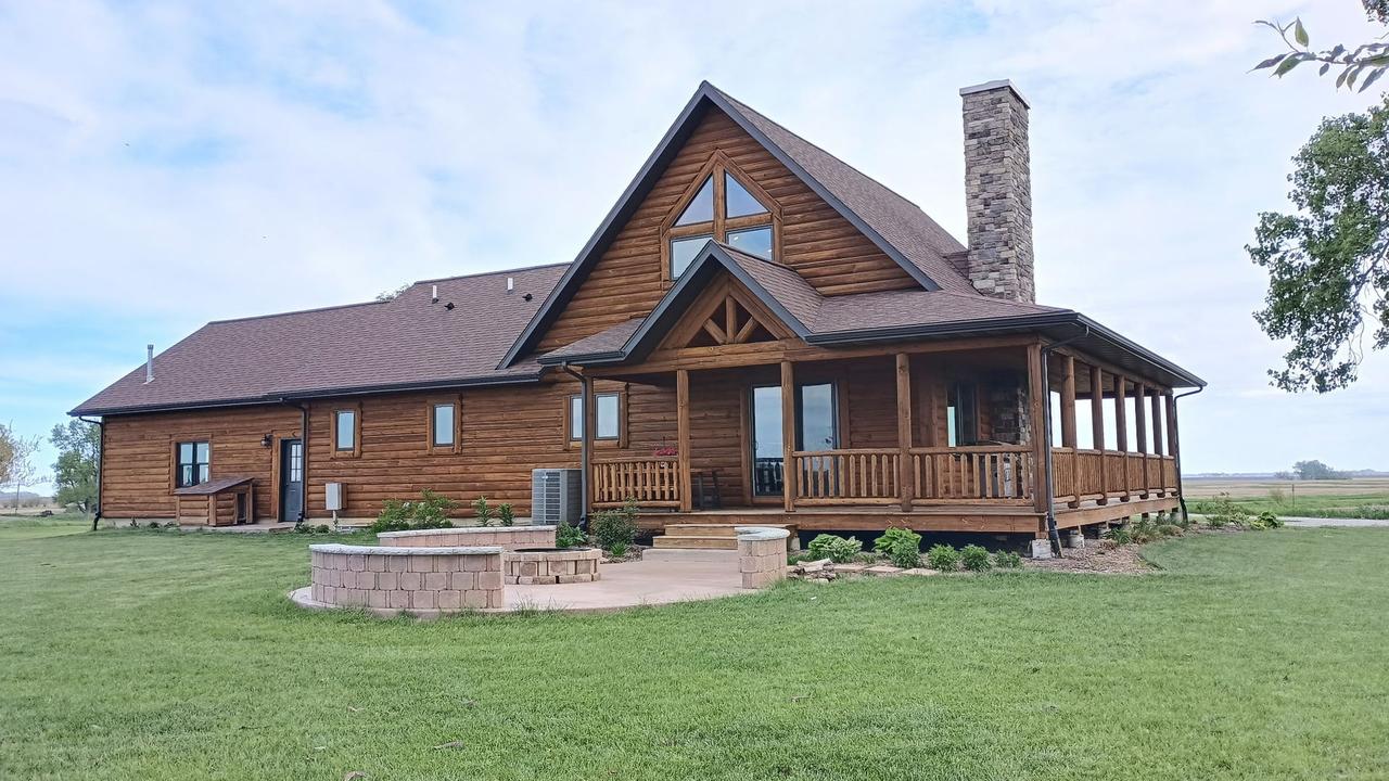 163 E 800 North Rd., Buckley, IL 60918