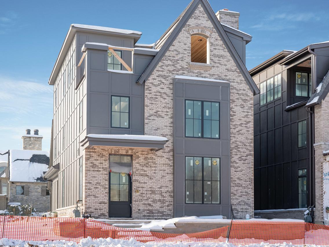 107 S Webster St., Naperville, IL 60540