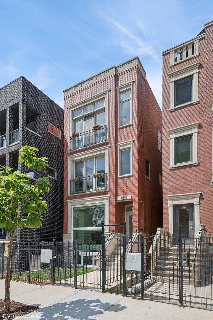 1418 W Chestnut St. #1, Chicago, IL 60642