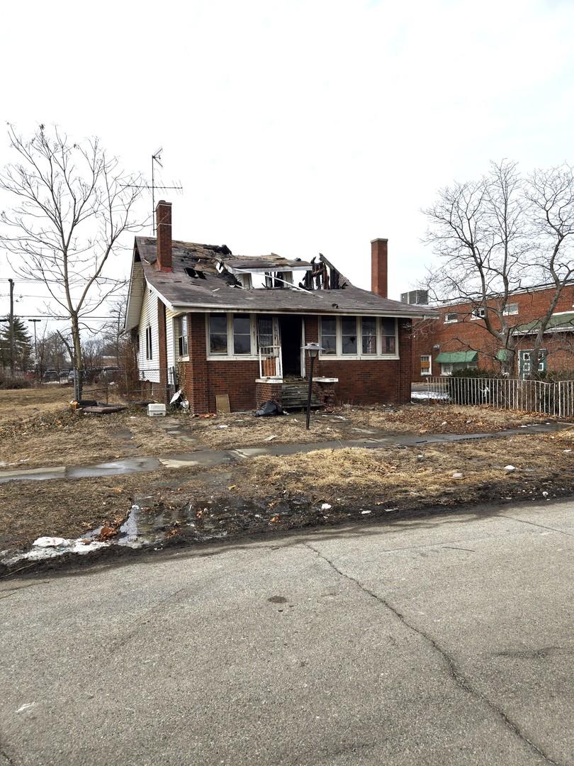 15410 S Marshfield Ave., Harvey, IL 60426