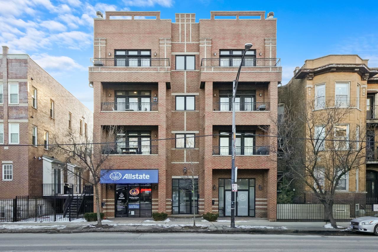 3806 N Ashland Ave. #2S, Chicago, IL 60613