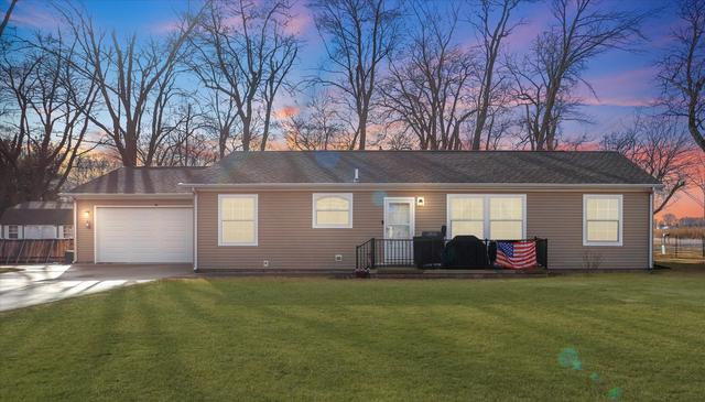 553 County Road 1600, Champaign, IL 61822