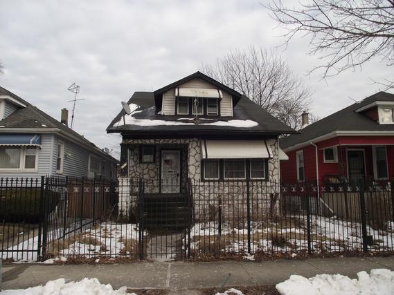 12019 S Perry Ave., Chicago, IL 60628