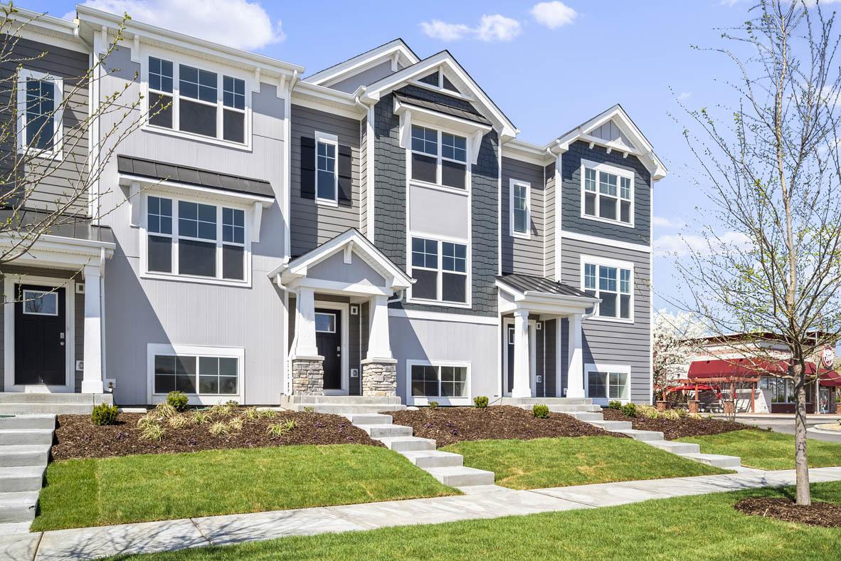 2160 Glacier St., Mundelein, IL 60060