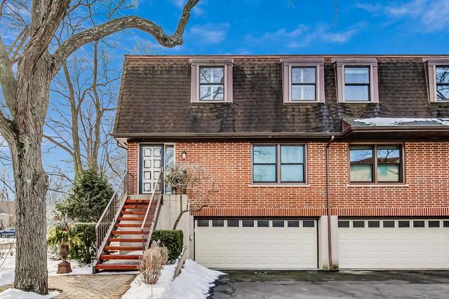 1450 Glencoe Ave., Highland Park, IL 60035