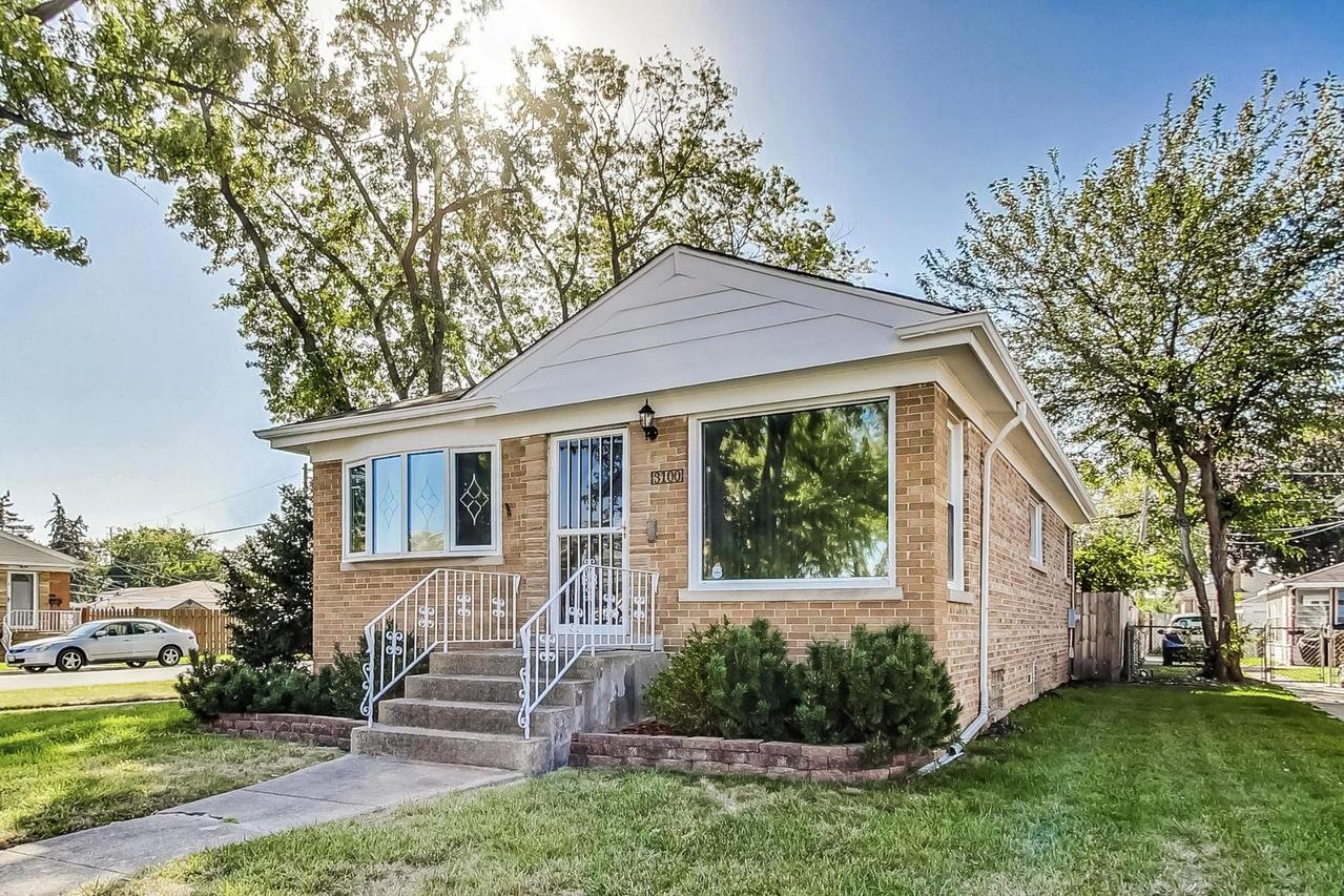 3100 Wilcox Ave., Bellwood, IL 60104