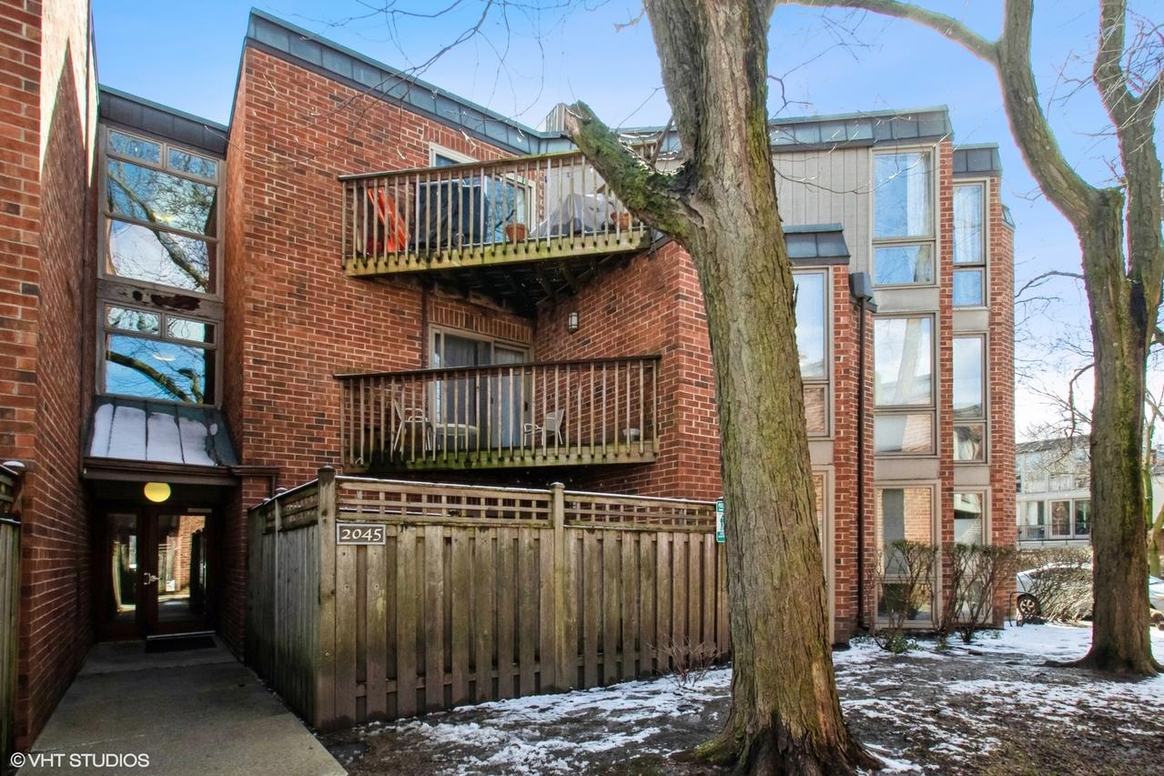 2045 N Larrabee St. #7207, Chicago, IL 60614