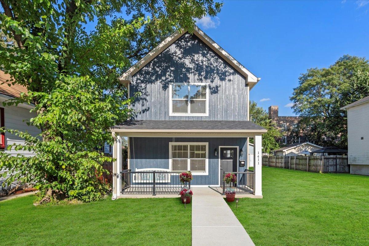 1411 S 6th Ave., Maywood, IL 60153