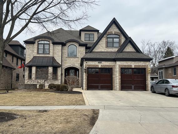 255 E Vallette St., Elmhurst, IL 60126