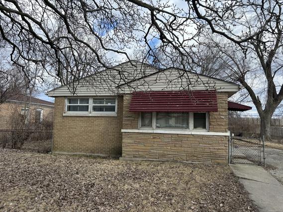 13625 S Keeler Ave., Robbins, IL 60472