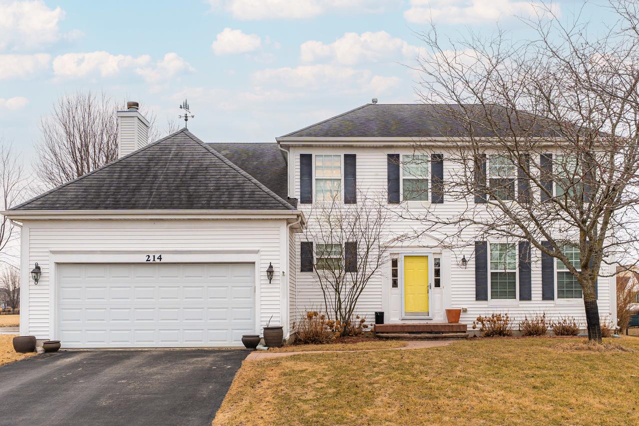 214 Leah Ct., Sycamore, IL 60178