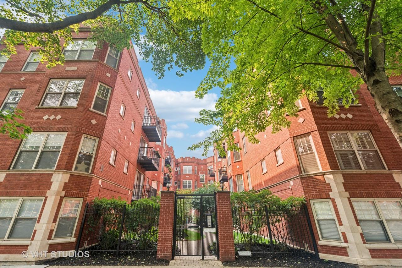 1257 W Granville Ave. #3, Chicago, IL 60660