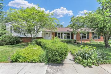 604 Park Lane Dr., Champaign, IL 61820