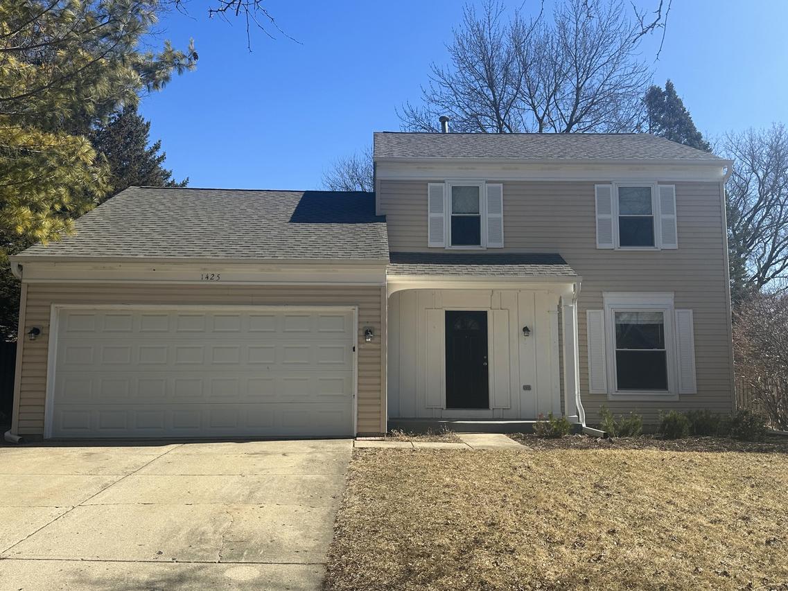 1425 Riverwood Dr., Algonquin, IL 60102