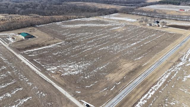 00 26 Hwy., Hennepin, IL 61327