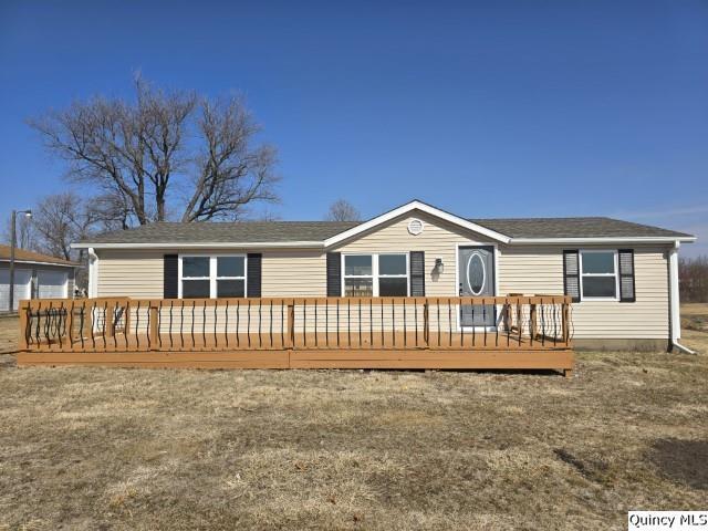 1025 Augusta Rd., Carthage, IL 62321