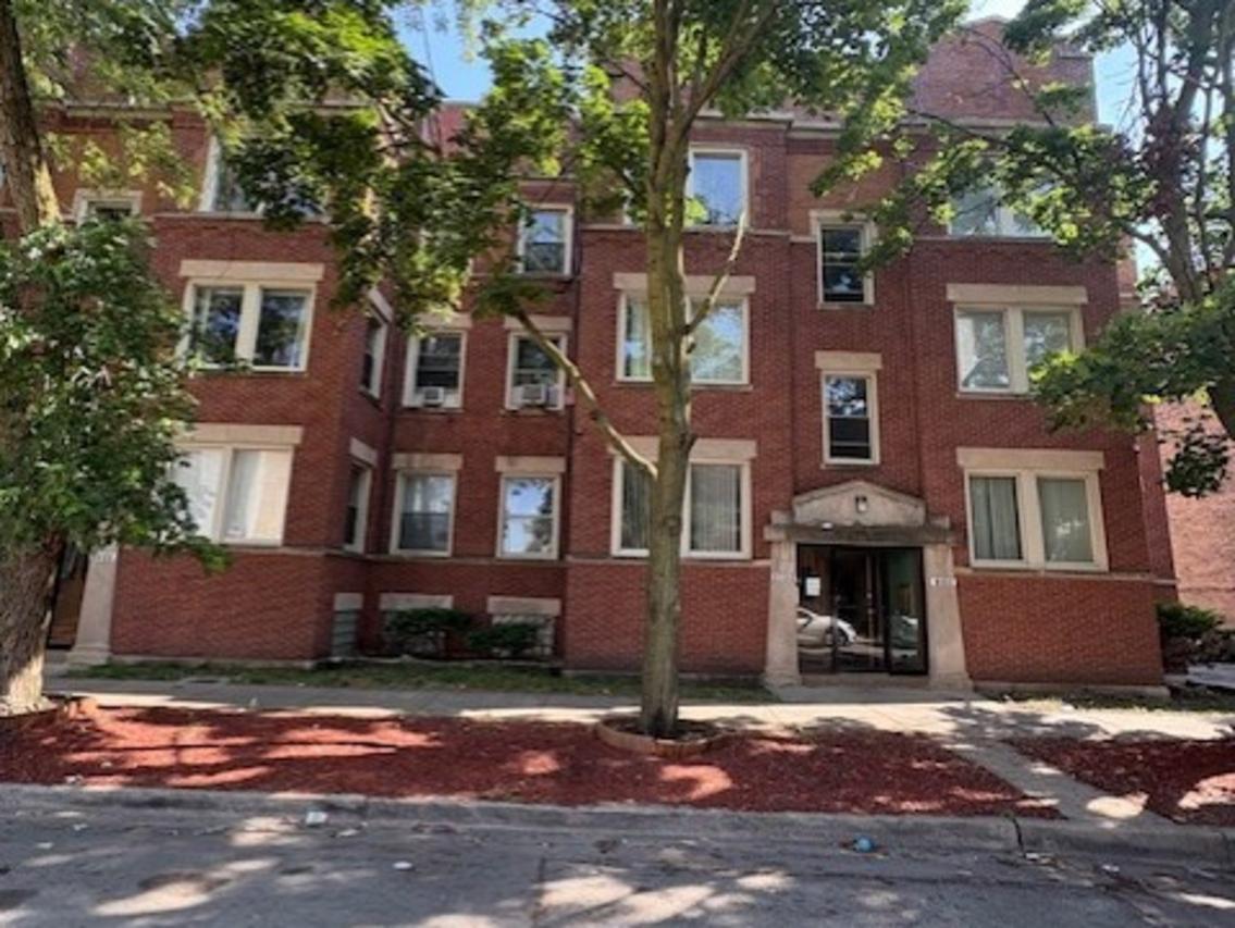 1519 E 68th St. #1, Chicago, IL 60637