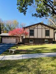 900 W Vista Dr., Algonquin, IL 60102