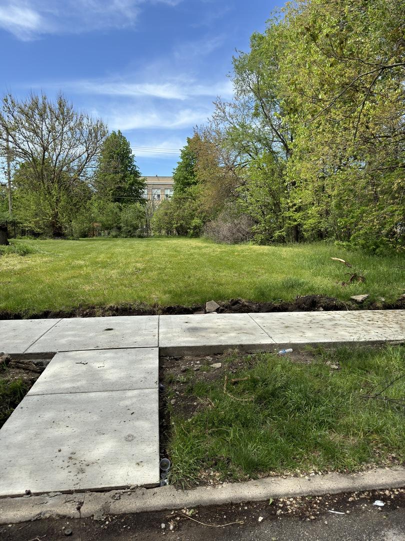 6422 S Minerva Ave., Chicago, IL 60637