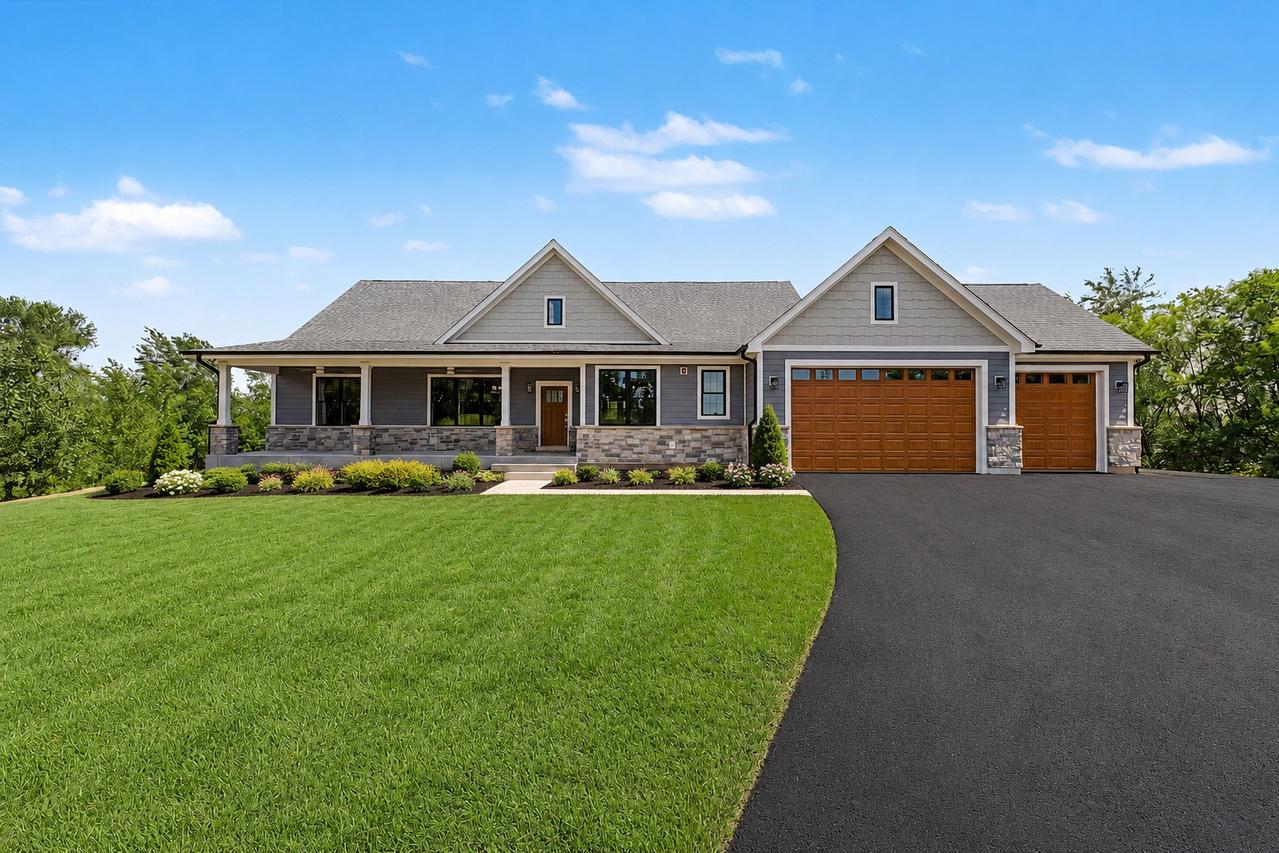 9907 Henning Dr., Huntley, IL 60142