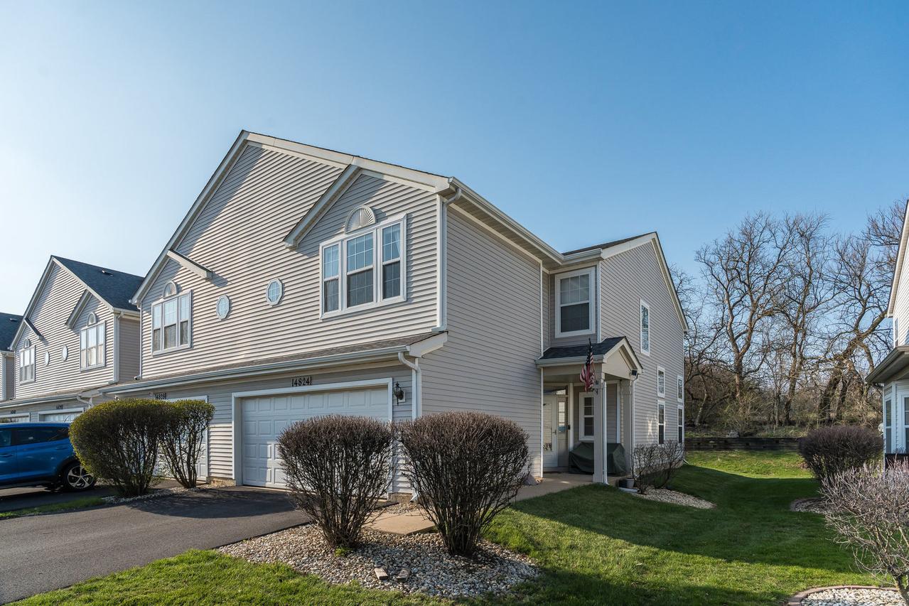 14824 W Victoria Crossing Way, Lockport, IL 60441