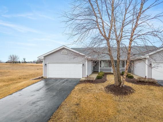 3722 Westlake Village Dr. #95-18, Winnebago, IL 61088