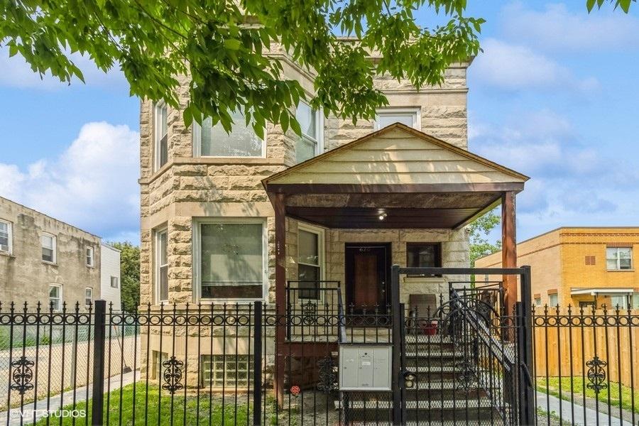 620 N Kedzie Ave., Chicago, IL 60612