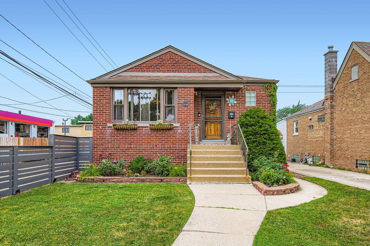 5446 S Nashville Ave., Chicago, IL 60638