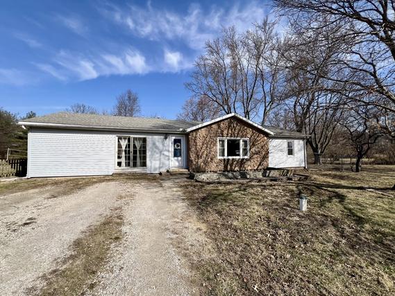 1150 E 1780 North Rd., Monticello, IL 61856
